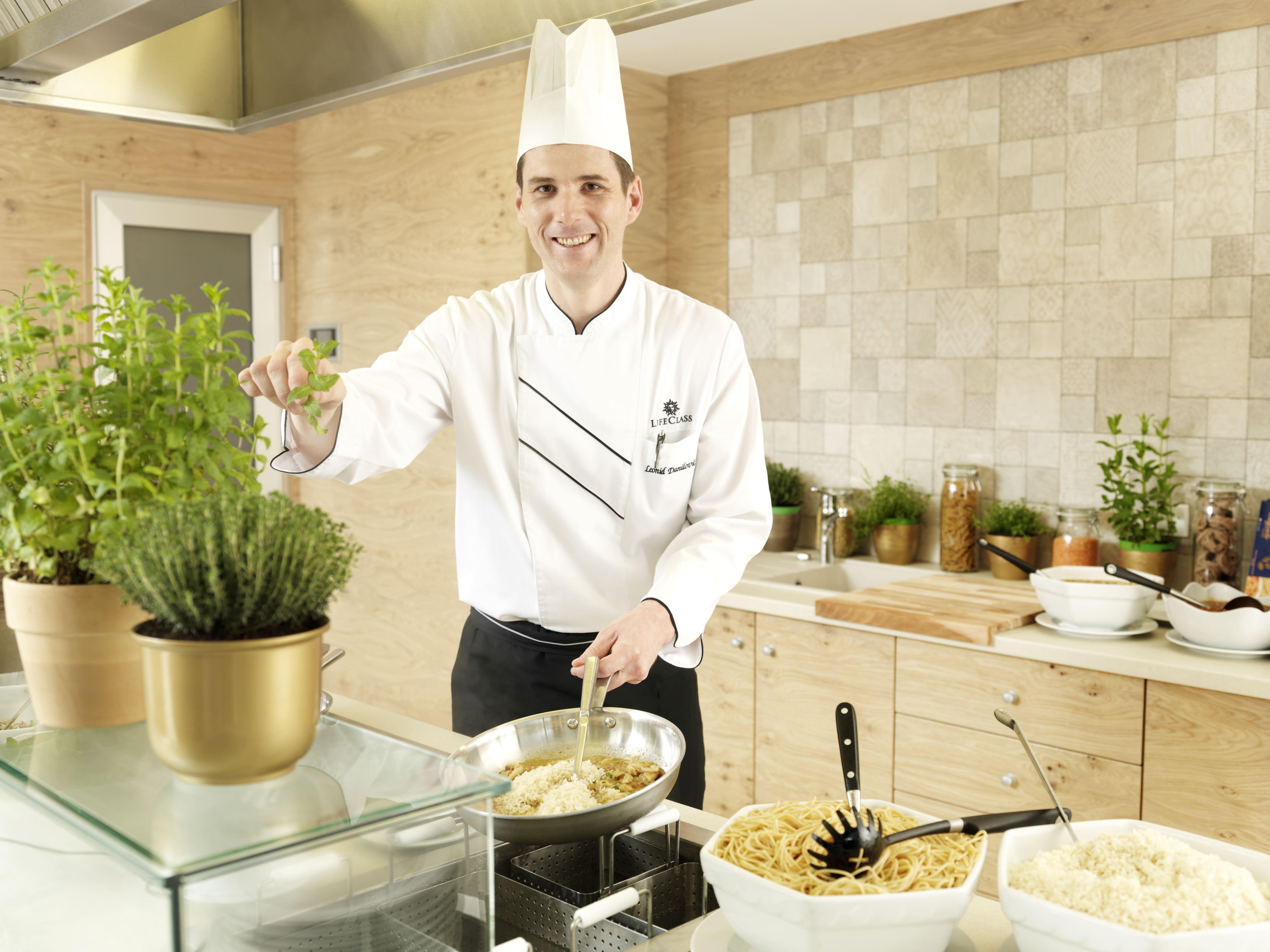 Wellness Hotel Apollo - Terme & Wellness Lifeclass ポルトローシュ エクステリア 写真