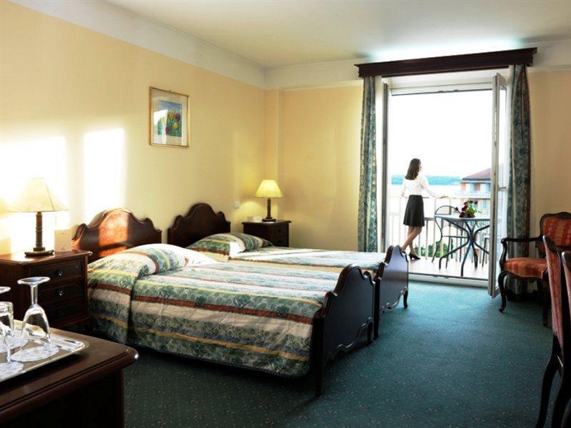 Wellness Hotel Apollo - Terme & Wellness Lifeclass ポルトローシュ エクステリア 写真